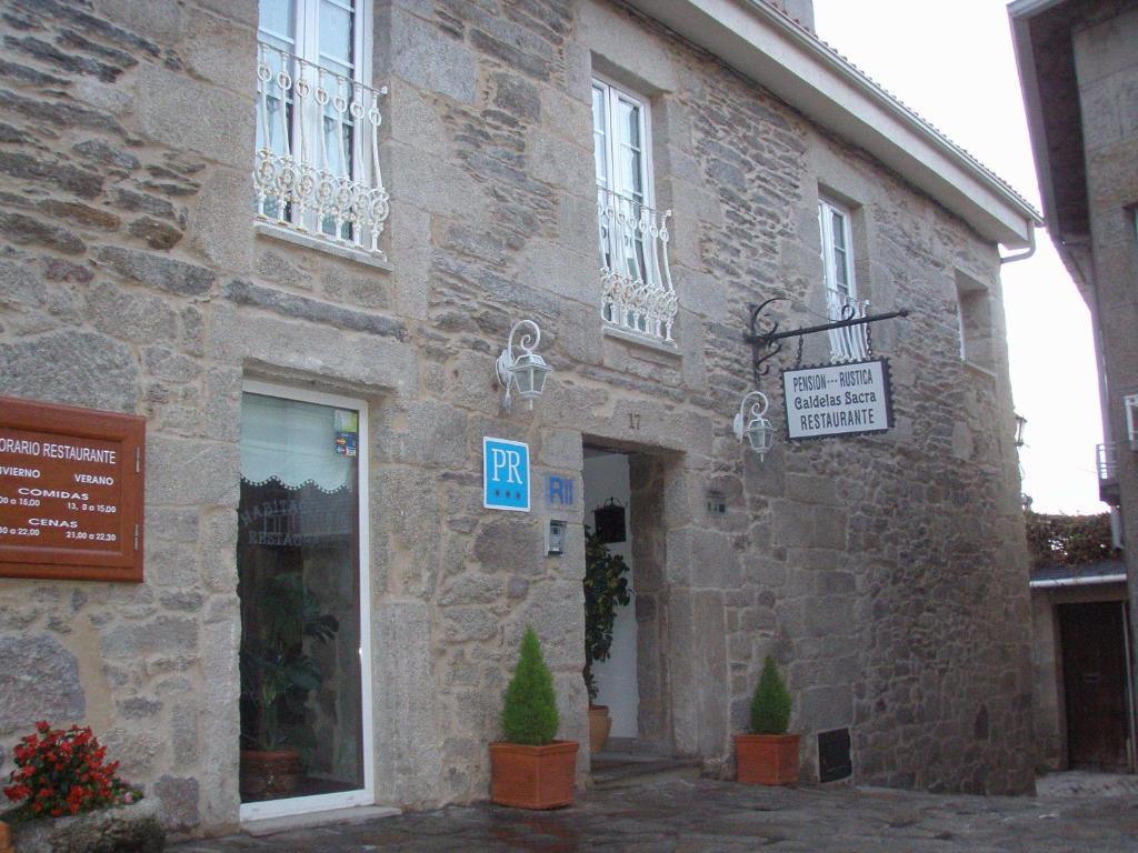 Pension Rustica-Caldelas Sacra Castro Caldelas Exterior foto
